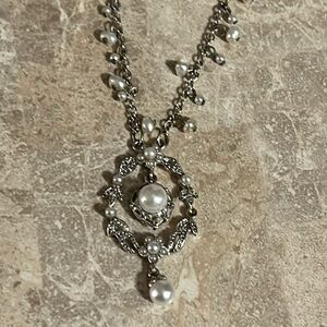 Costume jewelry necklace